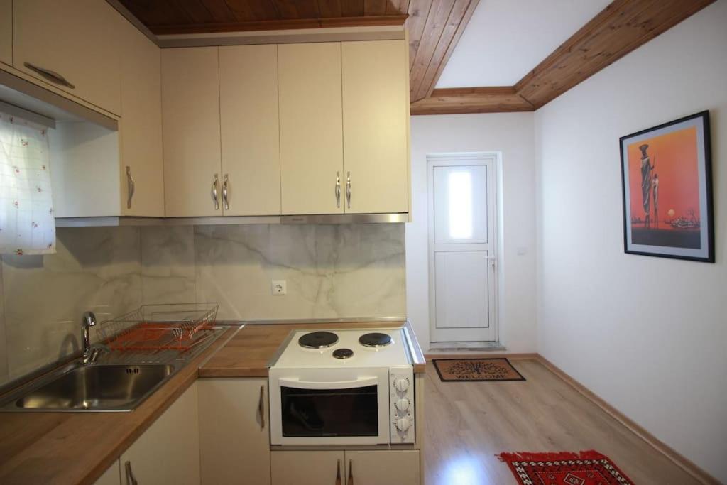 Appartement Emblematic House 3 à Gjirokastër Extérieur photo